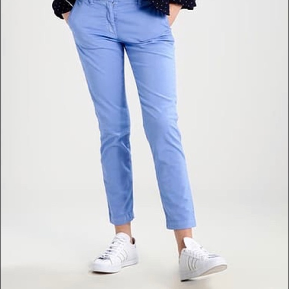 Forever 21 Blue Cropped Ankle Chinos Pants NWT